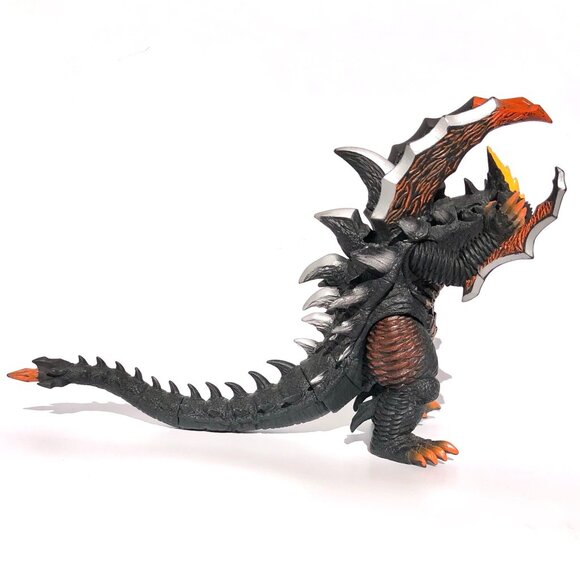 Bandai Ultraman Kaiju DX Tsurugi Demaaga Action Figure 2015 Ultra Monster Vinyl - Picture 5 of 16